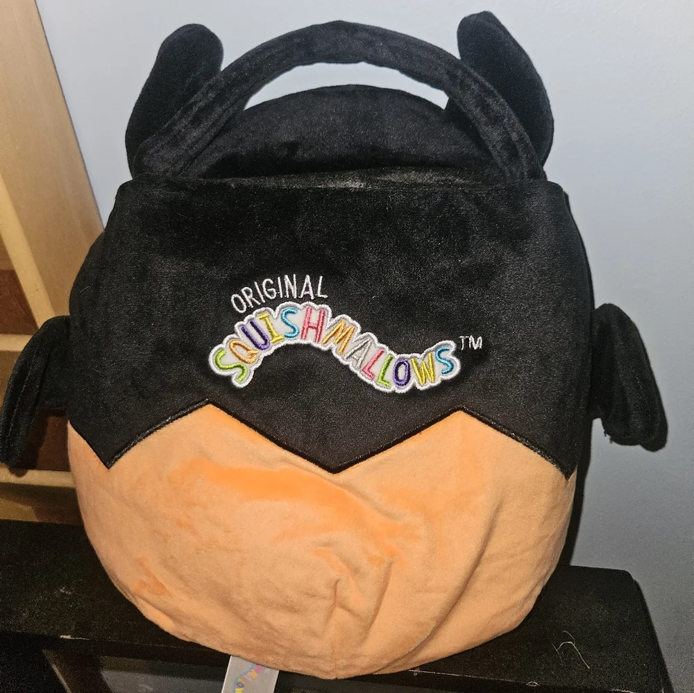 NWT Emily the Bat Squishmallows Halloween Treat Pail 12